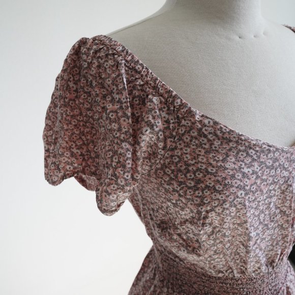 Abound Floral Pattern Mini Dress Size S - Picture 4 of 6